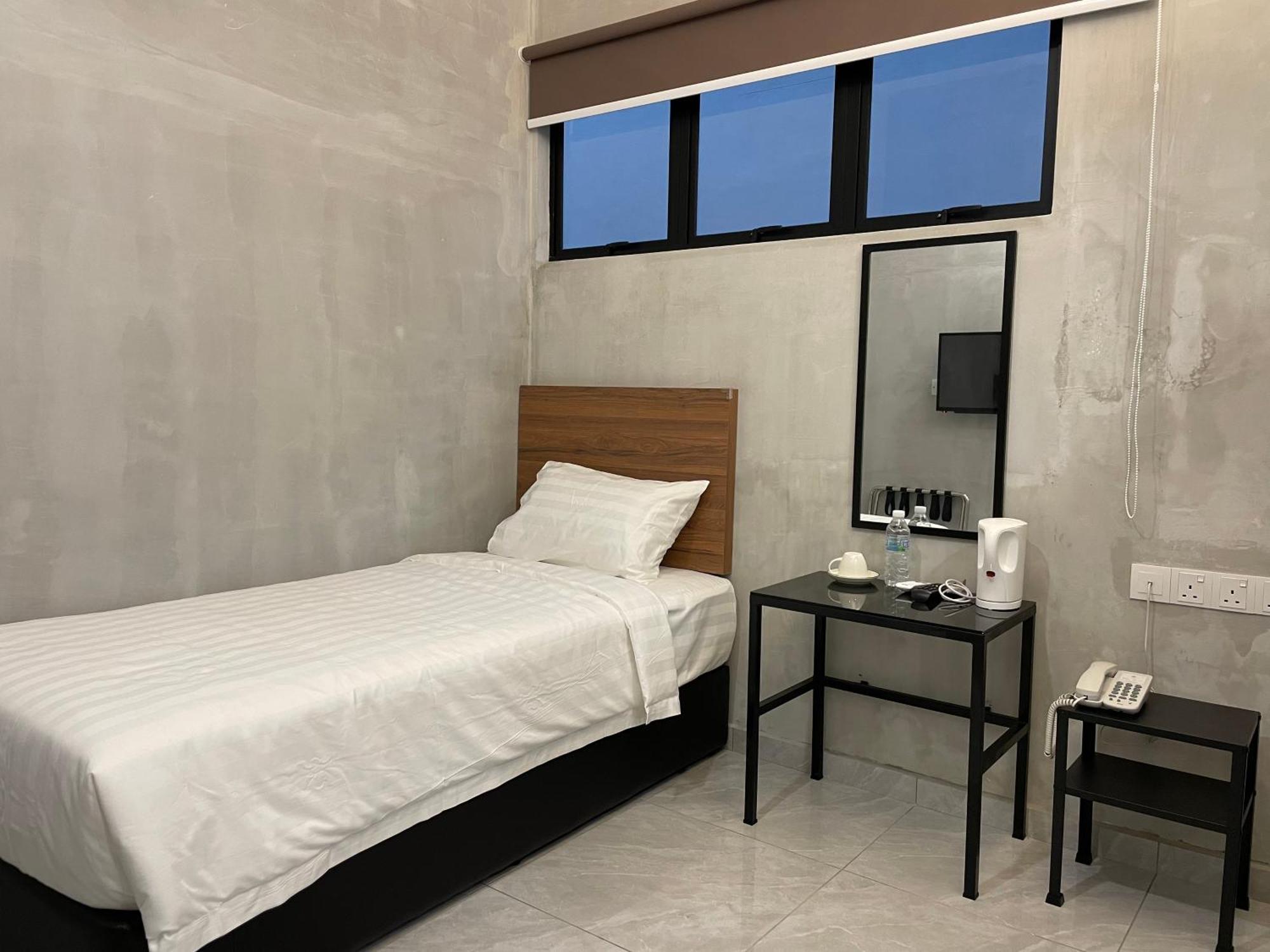 Hpy Hotel Ipoh Exteriör bild