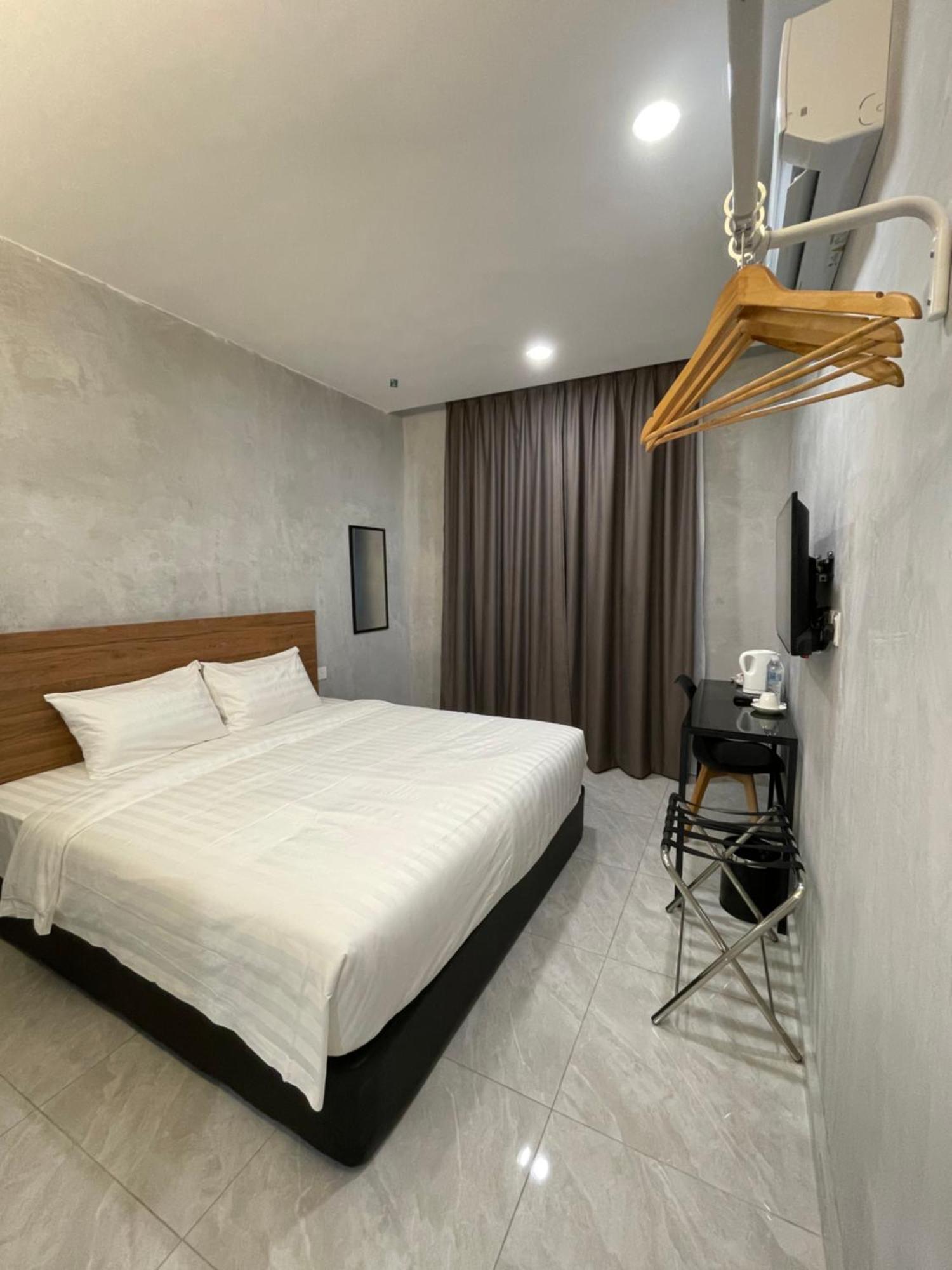 Hpy Hotel Ipoh Exteriör bild